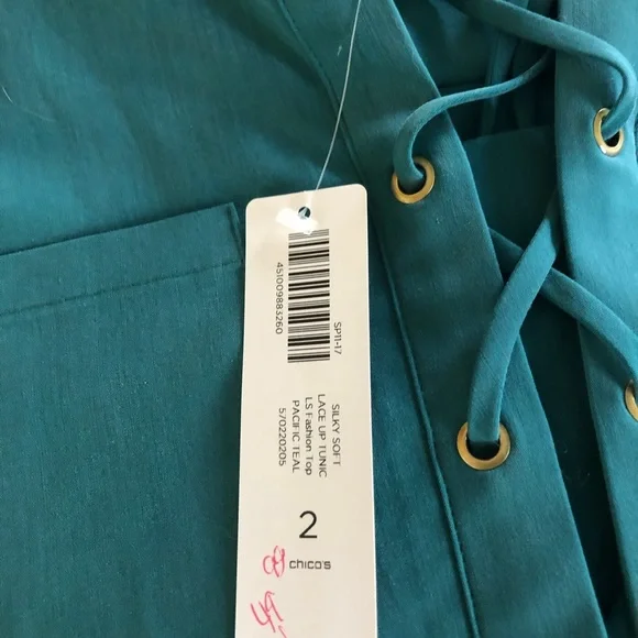 Chico’s - Blouse - size 2 - Picture 5 of 6